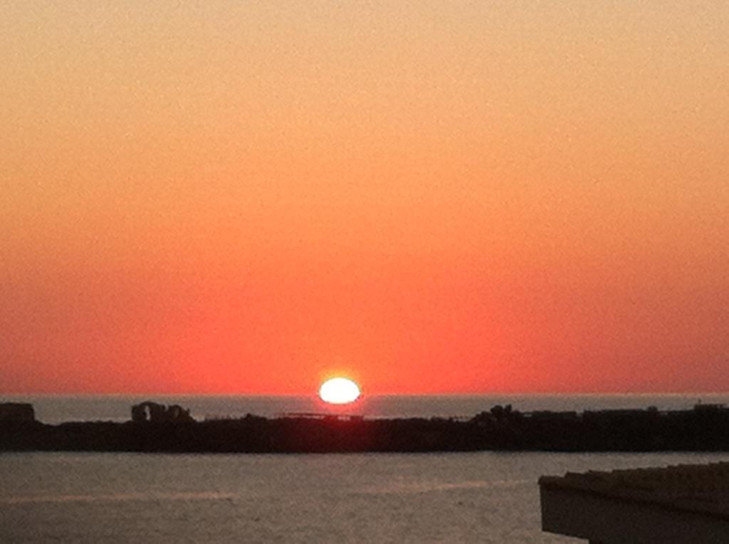 Cala Vigliena Il Sole Negli Occhi Villa Punta Braccetto Rum bild