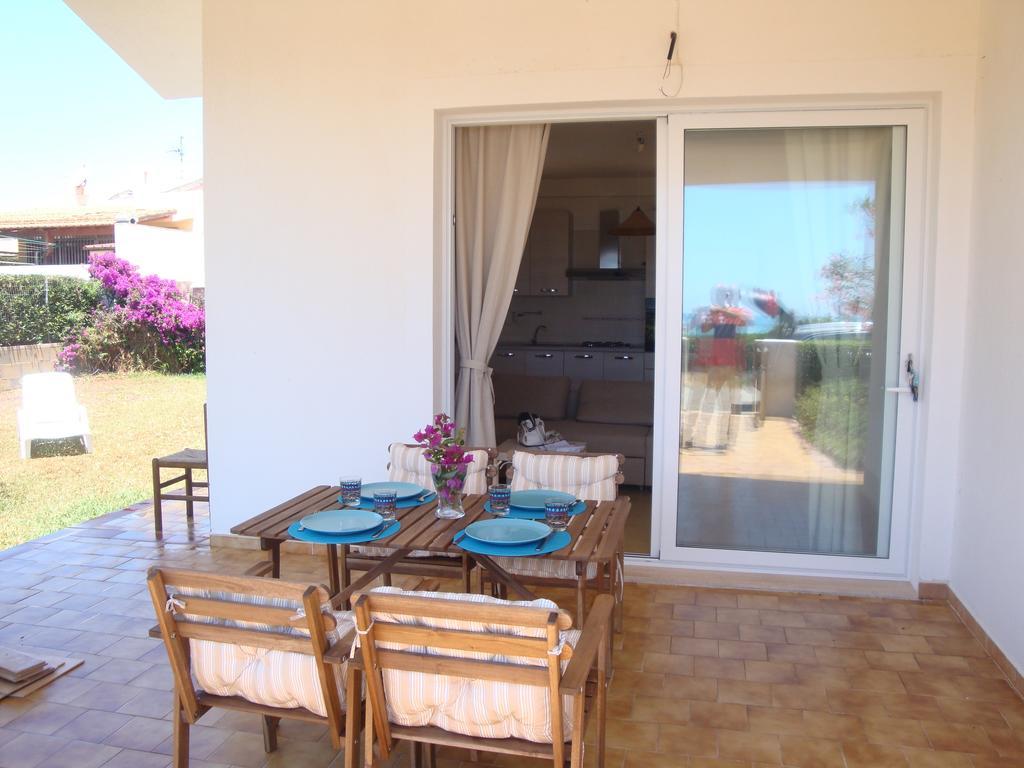 Cala Vigliena Il Sole Negli Occhi Villa Punta Braccetto Rum bild
